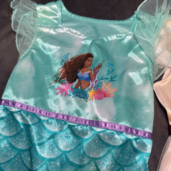 Disney Princesses Short Sleeve Nightgowns Girls Size Small (6/6X) Set of 3 EUC - Picture 2 of 10